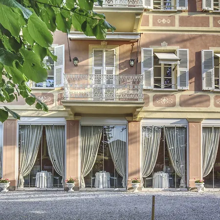 Bb Principessa Di Savoia Bed & Breakfast 3*