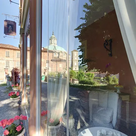 Bb Principessa Di Savoia Vicoforte