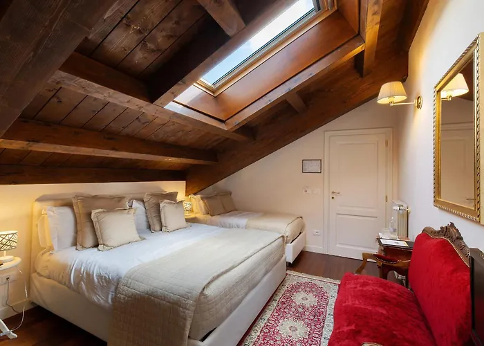 Principessa Di Savoia לינה וארוחת בוקר 3*